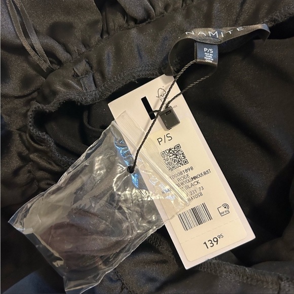 Dynamite x Nitsan Elizabeth Ruffle Off the Shoulder Maxi Dress - Picture 8 of 8